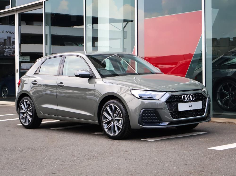 Audi A1 Sportback Advanced 30 TFSI S tronic, image 1
