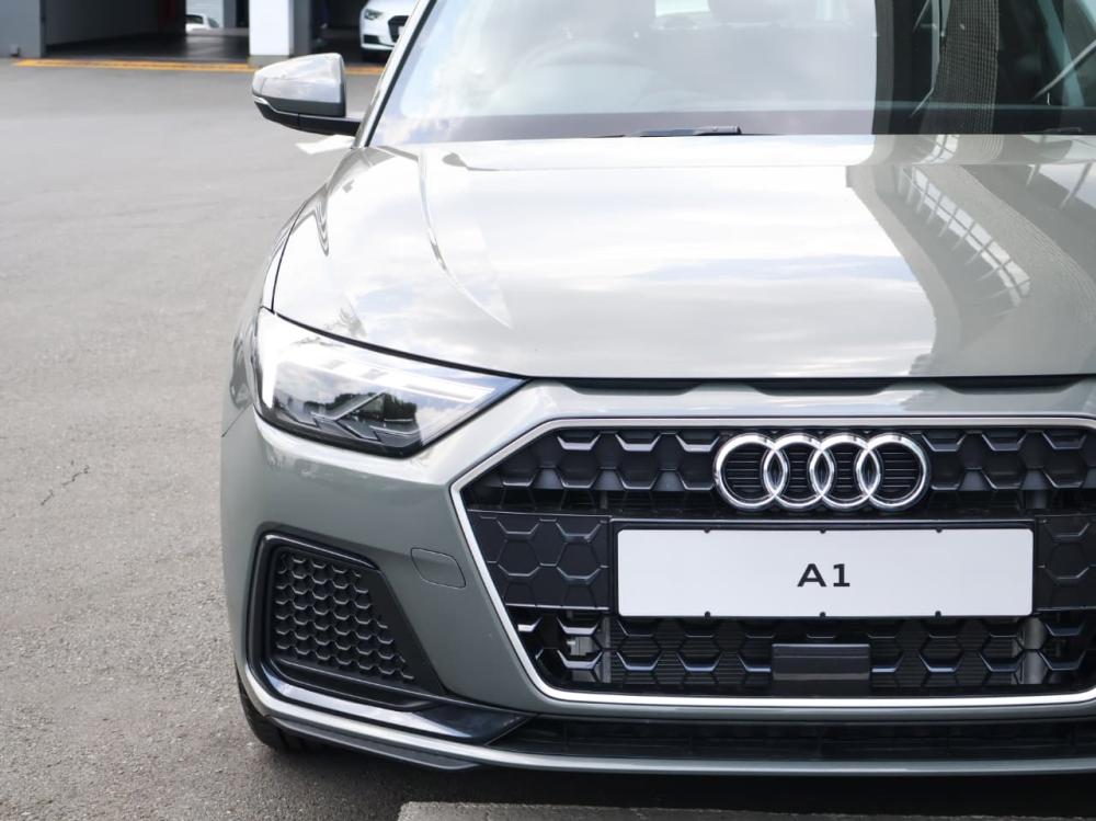 Audi A1 Sportback Advanced 30 TFSI S tronic, image 2