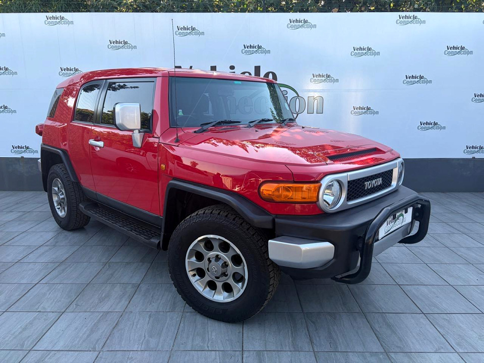 TOYOTA L/CRUISER FJ 4.0 V6 CRUISER, image 1