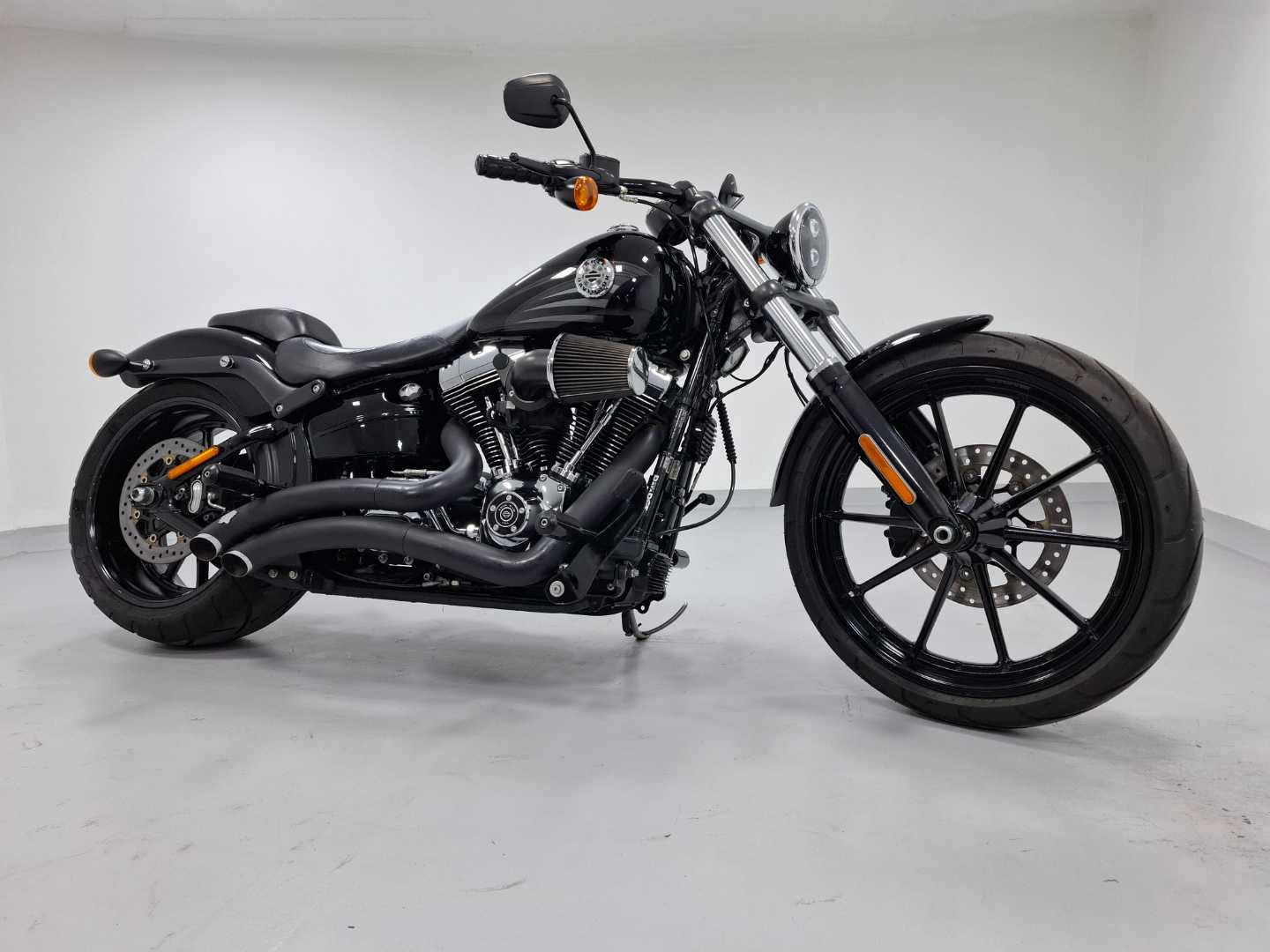 HARLEY DAVIDSON SOFTAIL BREAKOUT, image 2