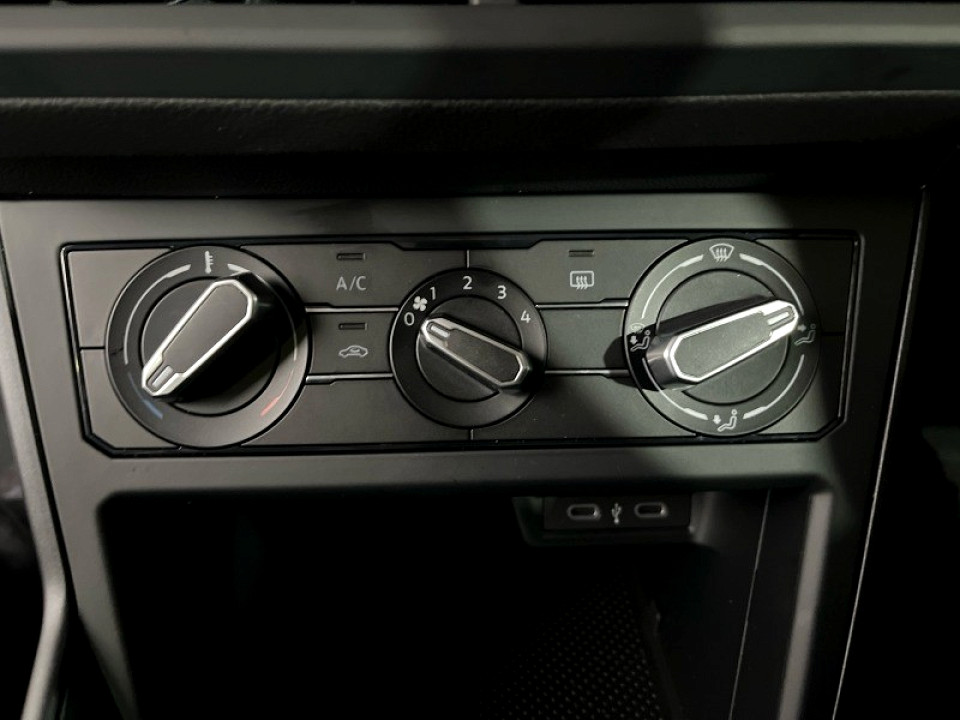 VOLKSWAGEN POLO 1.0 TSI, image 2