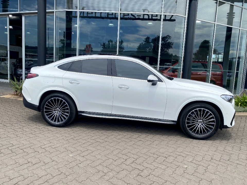 MERCEDES-BENZ GLC COUPE 300d 4MATIC, image 2