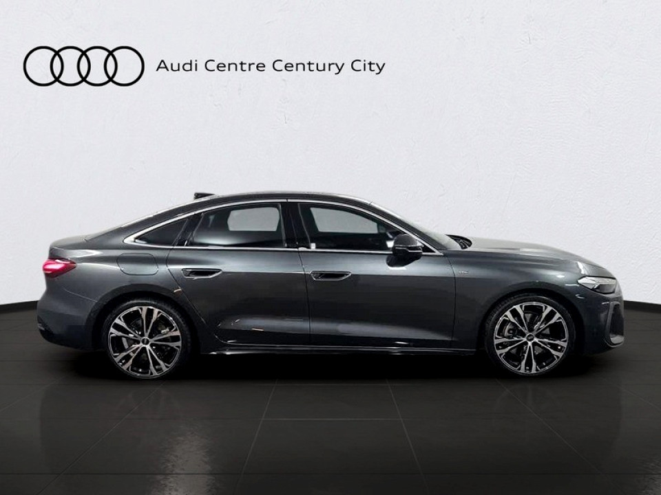 AUDI A5 TFSI QUATTRO S LINE (200KW), image 2