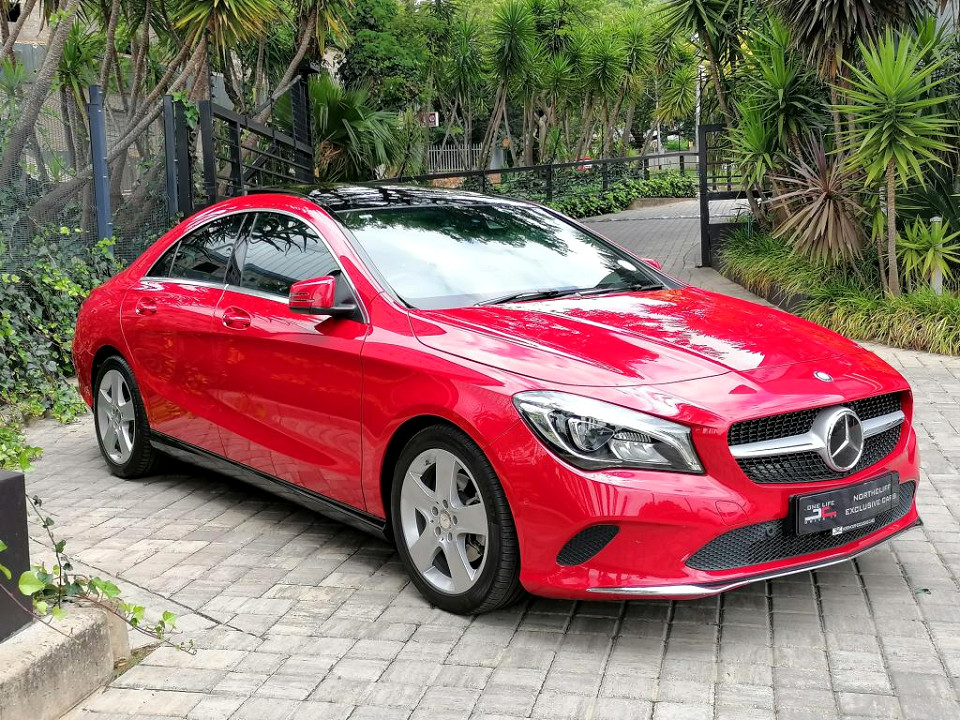 Mercedes-Benz CLA220d, image 2