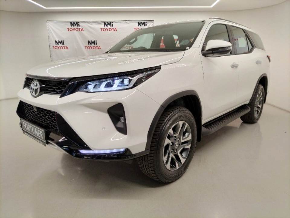TOYOTA FORTUNER 2.8 GD-6 4X4 AT (MHEV), image 1