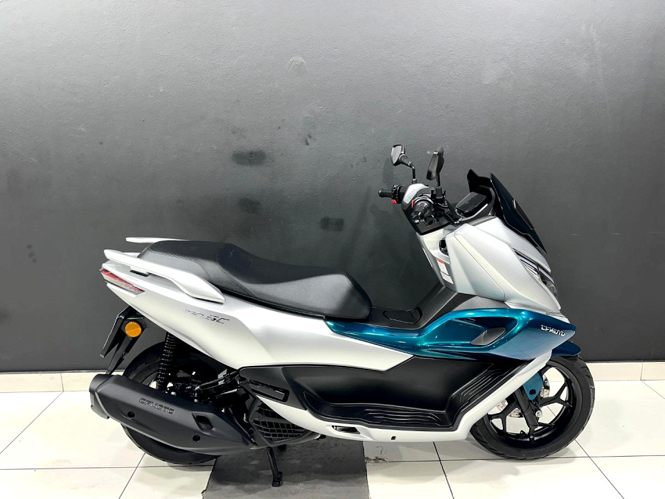 CFMOTO Scooter, image 2