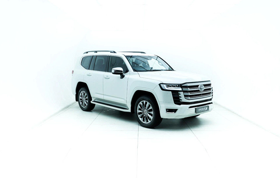 TOYOTA LANDCRUISER 300 V6 3.3D ZX, image 1