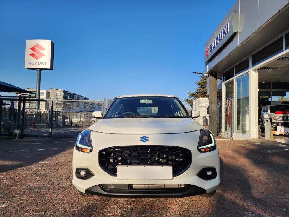 Suzuki Swift 1.2 GLX CVT, image 2