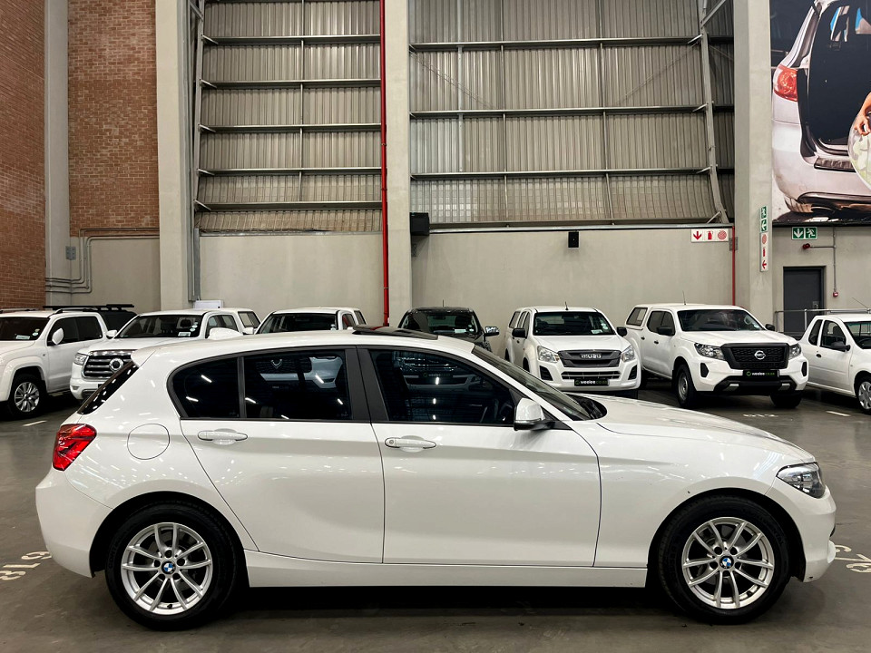 BMW 120i 5DR A/T (F20), image 2