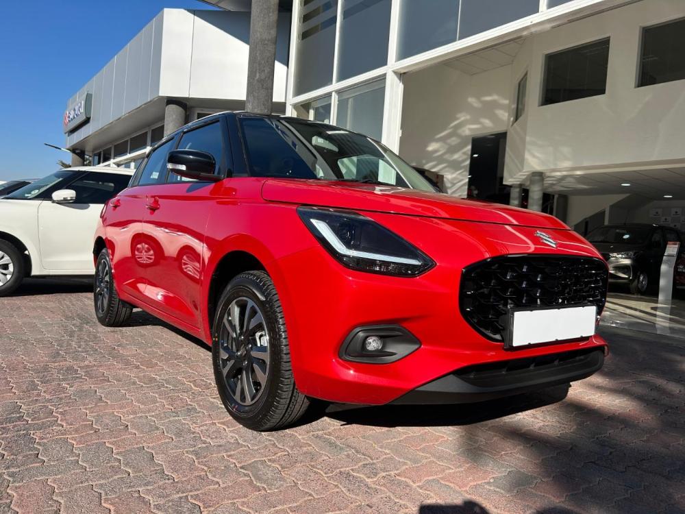 Suzuki Swift 1.2 GLX CVT, image 1