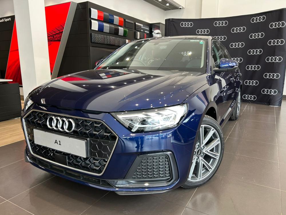 Audi A1 Sportback Advanced 30 TFSI S tronic, image 1