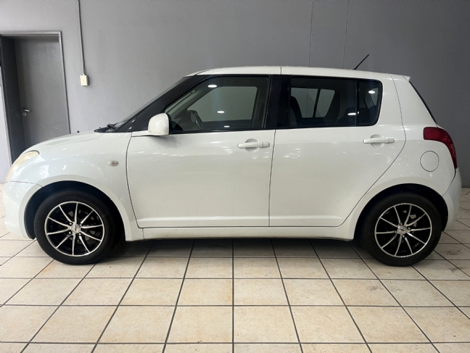 SUZUKI SWIFT 1.5 GL, image 2