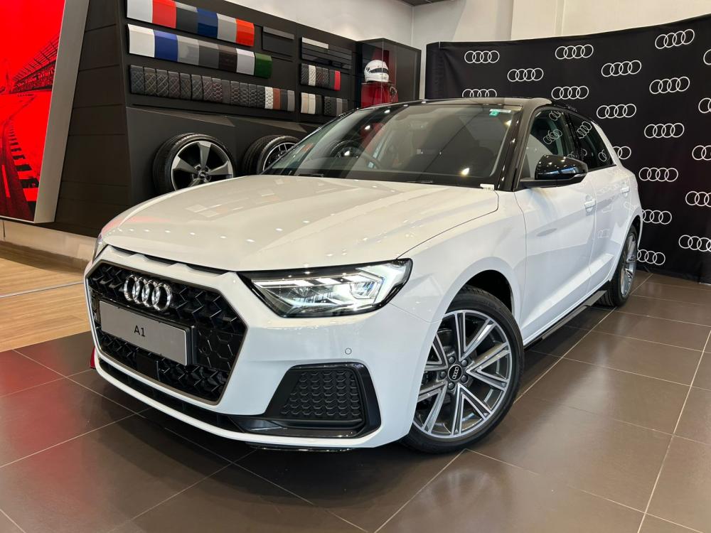 AUDI A1 SPORTBACK 30 TFSI ADVANCED S-TRONIC, image 1