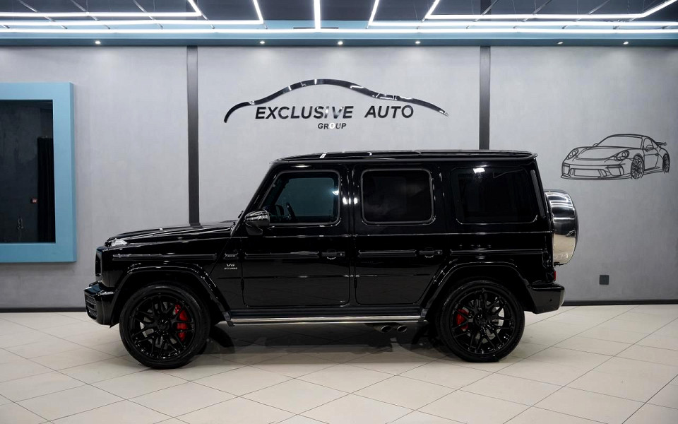 MERCEDES-BENZ AMG G63, image 2