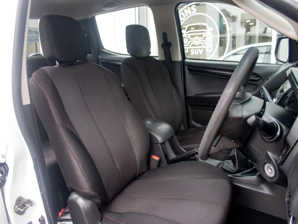 ISUZU D-MAX 250 HO HI-RIDE D/C P/U, image 2