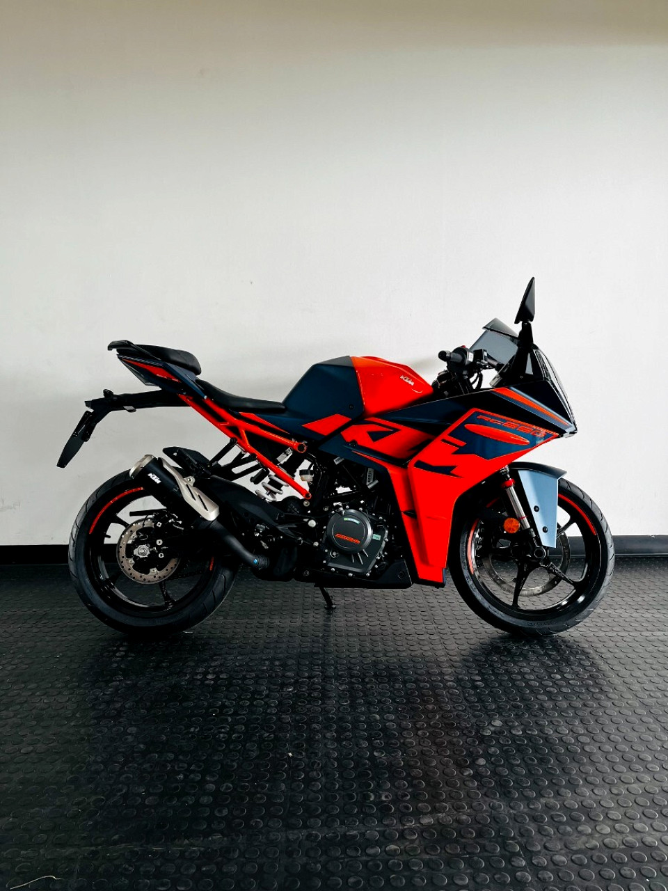 KTM RC 390, image 1
