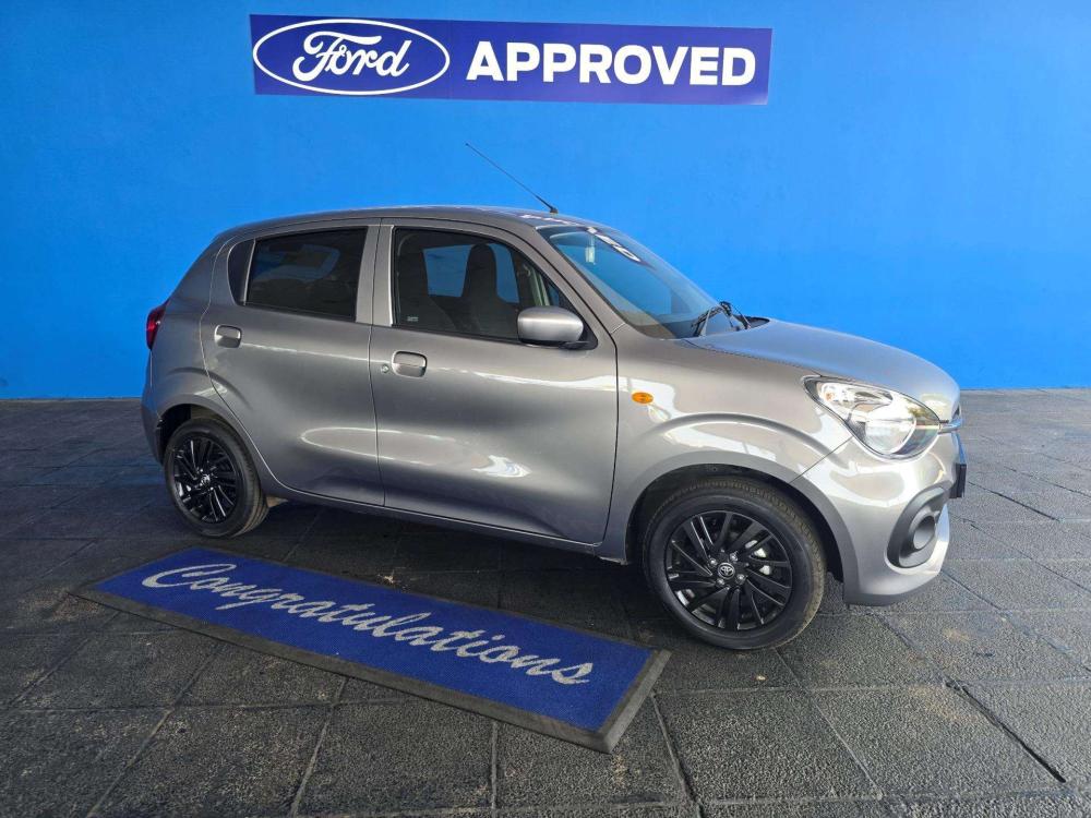 Toyota Vitz 1.0 XR MT, image 1