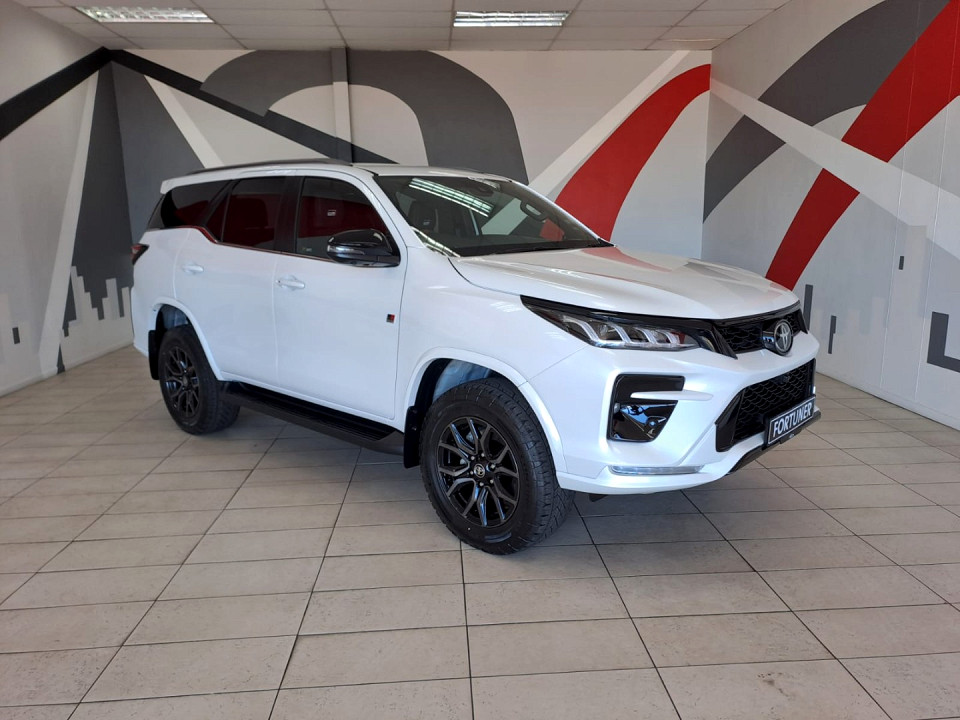 TOYOTA FORTUNER 2.8GD-6 4X4 GR-S A/T, image 1
