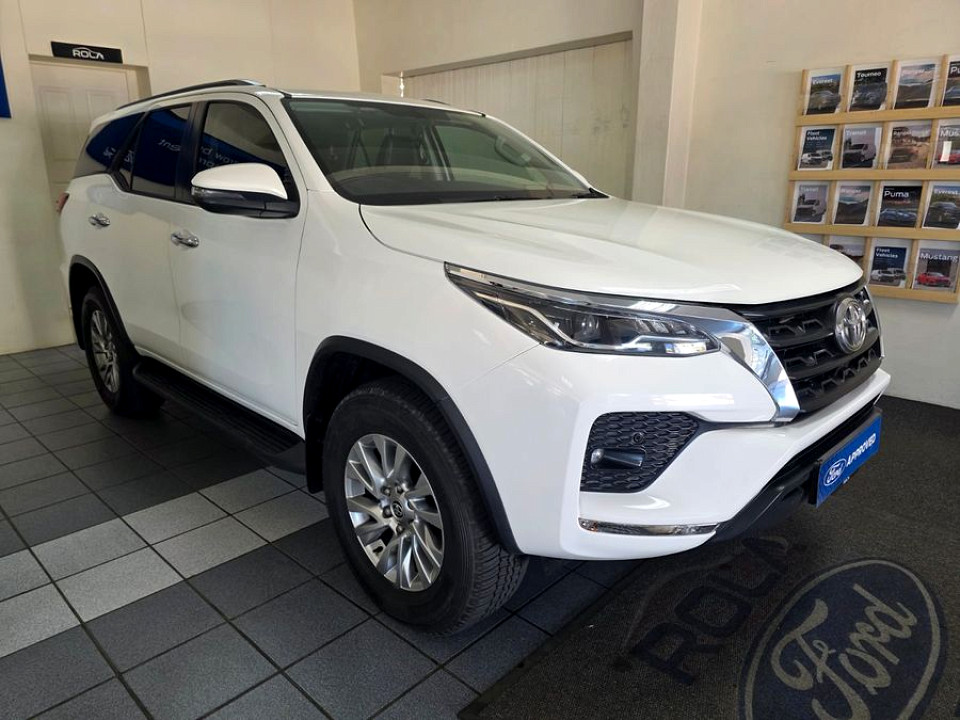 TOYOTA FORTUNER 2.8GD-6 4X4 A/T, image 1