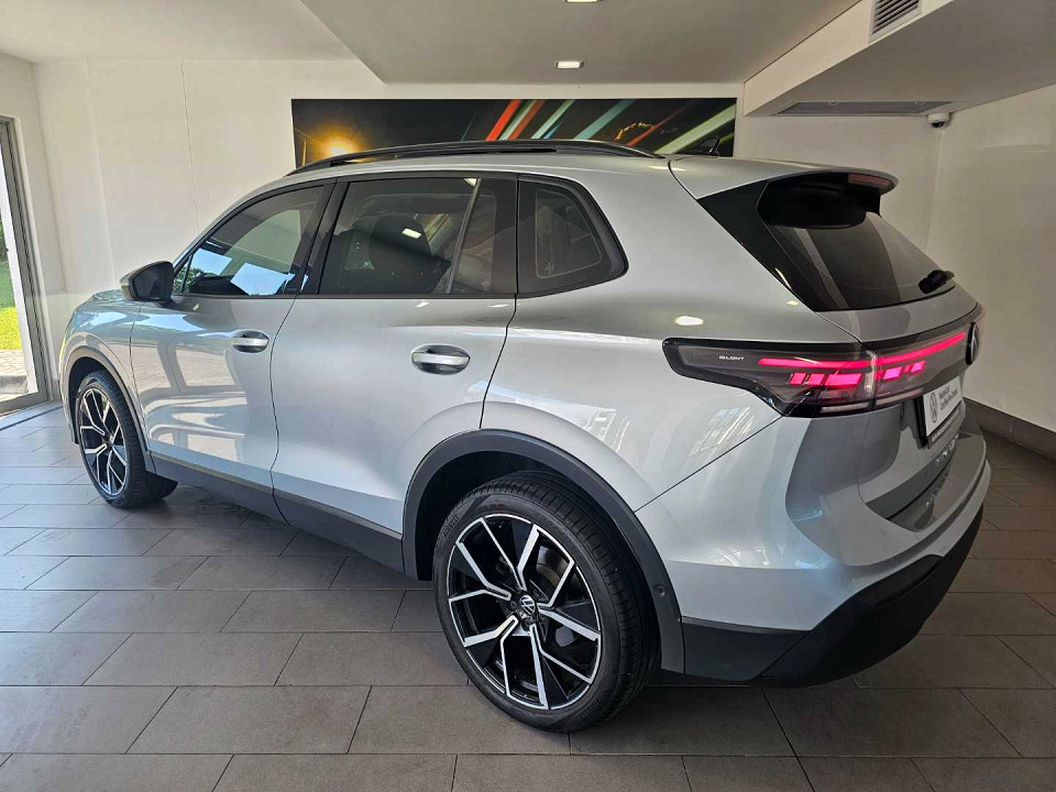 VOLKSWAGEN TIGUAN 2.0 TDI LIFE 4M DSG, image 2