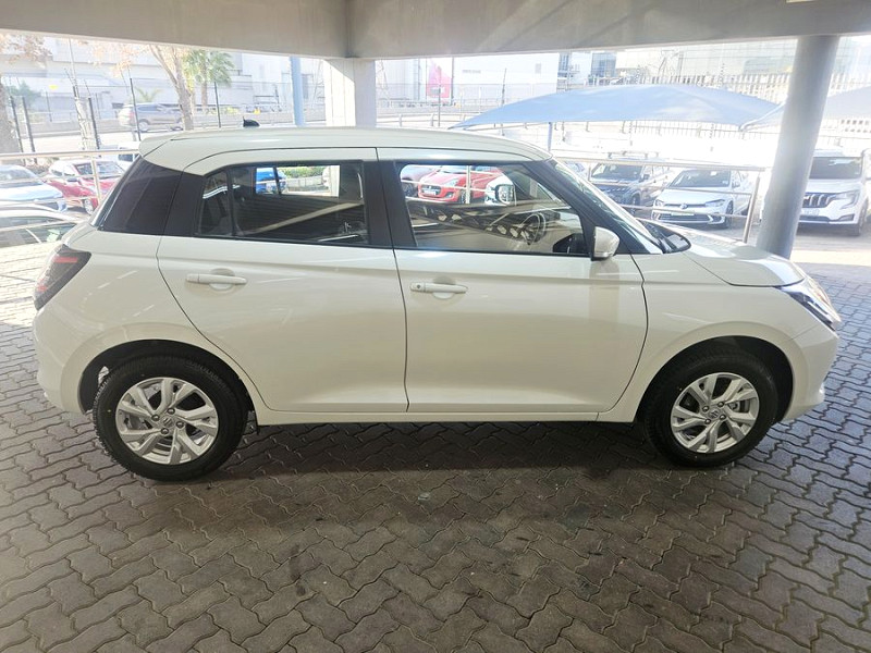 SUZUKI SWIFT 1.2 GL+, image 2