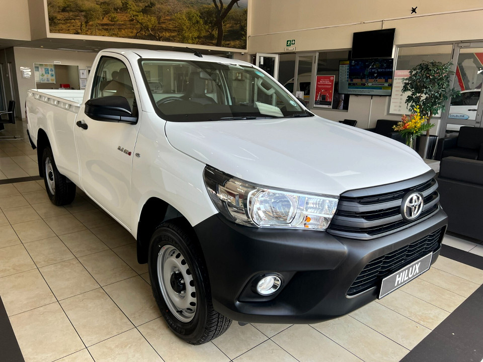 TOYOTA HILUX 2.4 GD-6 SR 4X4 P/U S/C, image 1