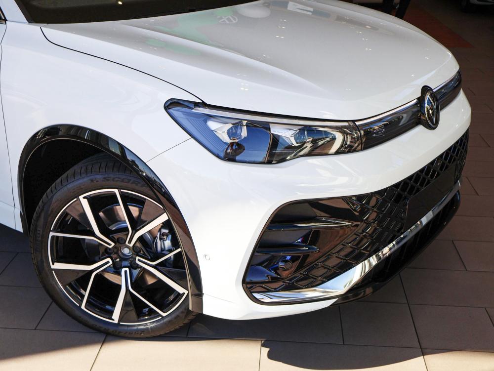 Volkswagen Tiguan R-Line 2.0 TSI 140 kW 4Motion DSG, image 2