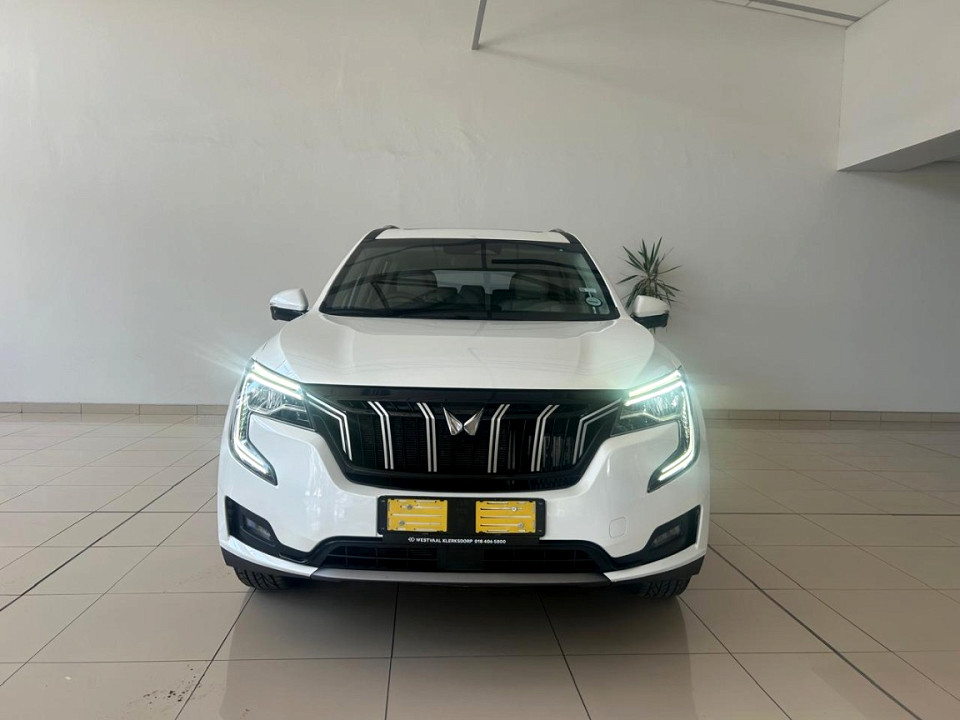 MAHINDRA XUV 700 2.0 AX7L A/T (7 SEATER), image 2