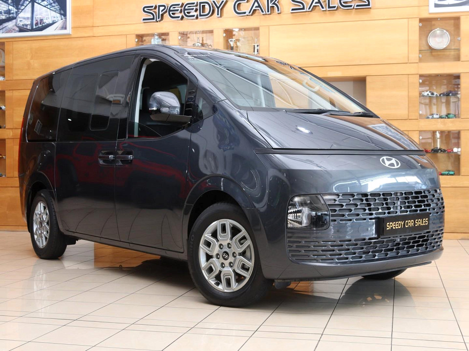 HYUNDAI STARIA 2.2D EXECUTIVE A/T , image 1