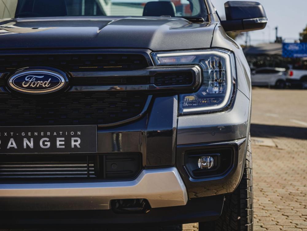 Ford Ranger XLT 2.0L SiT D-Cab 4x2 6AT, image 2