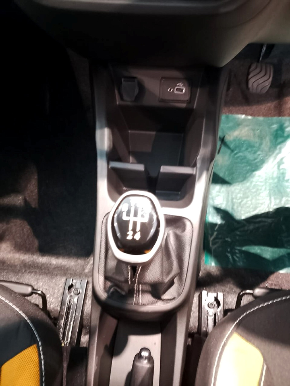 RENAULT KWID 1.0 CLIMBER 5DR, image 2