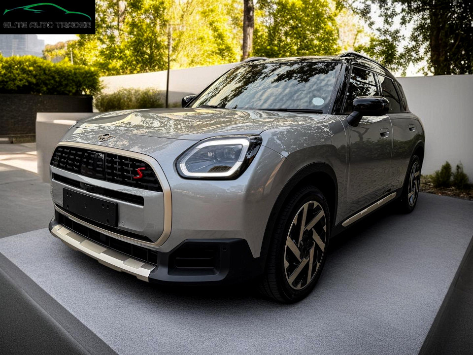 MINI COOPER COUNTRYMAN S ALL4 (U25), image 1