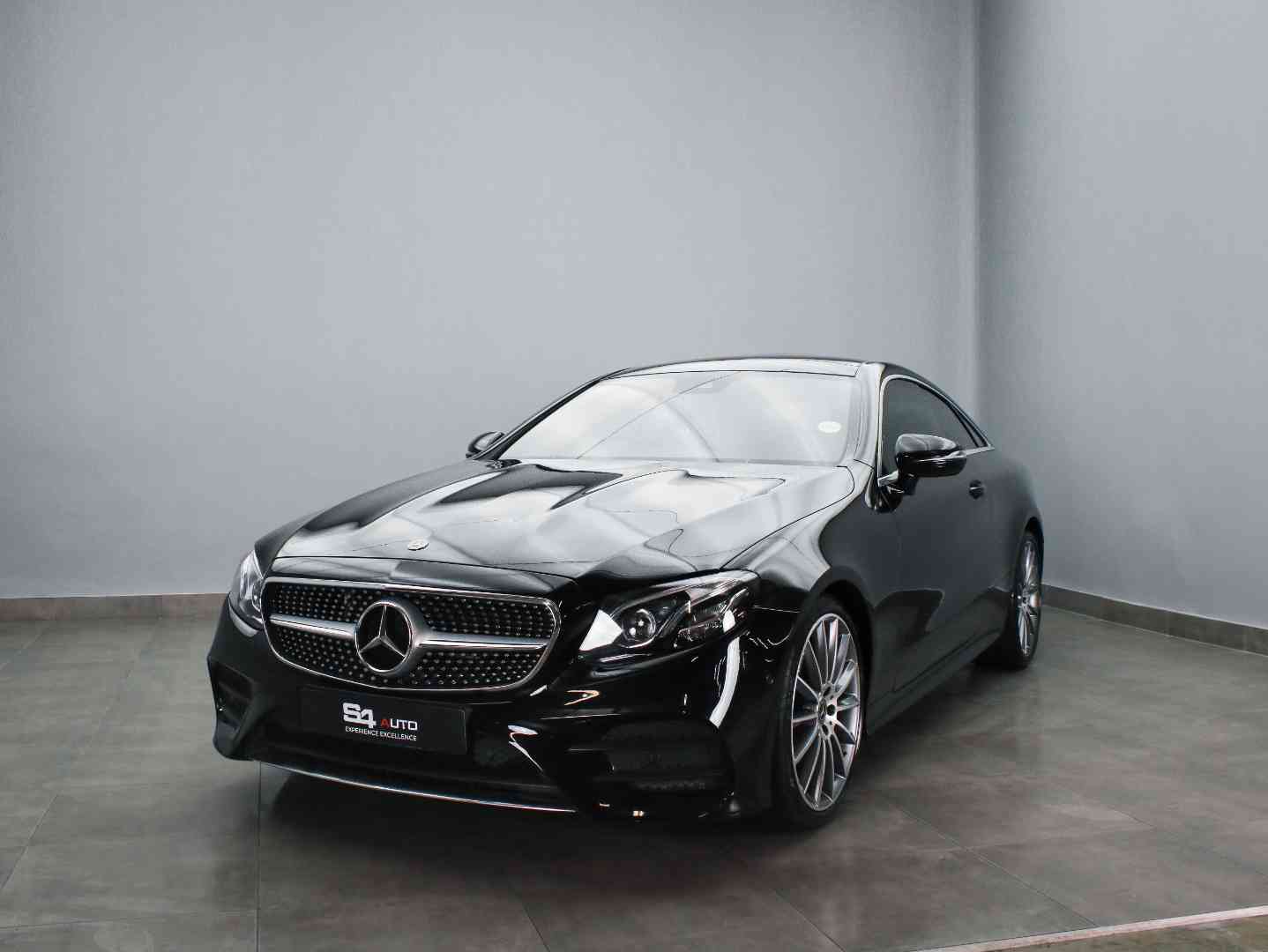 MERCEDES-BENZ E 220d COUPE, image 2