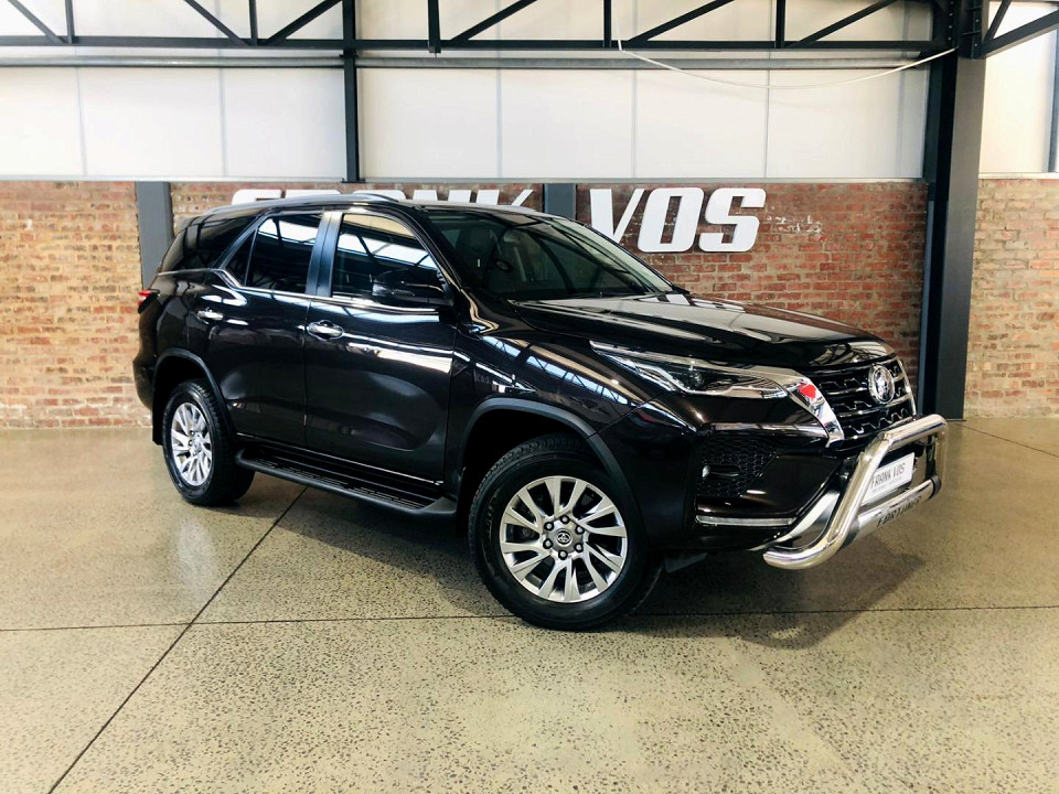 Toyota Fortuner 2.8GD-6 VX A/T, image 1