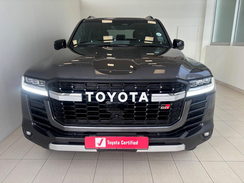 TOYOTA LANDCRUISER 300 V6 3.3D GR-S, image 2