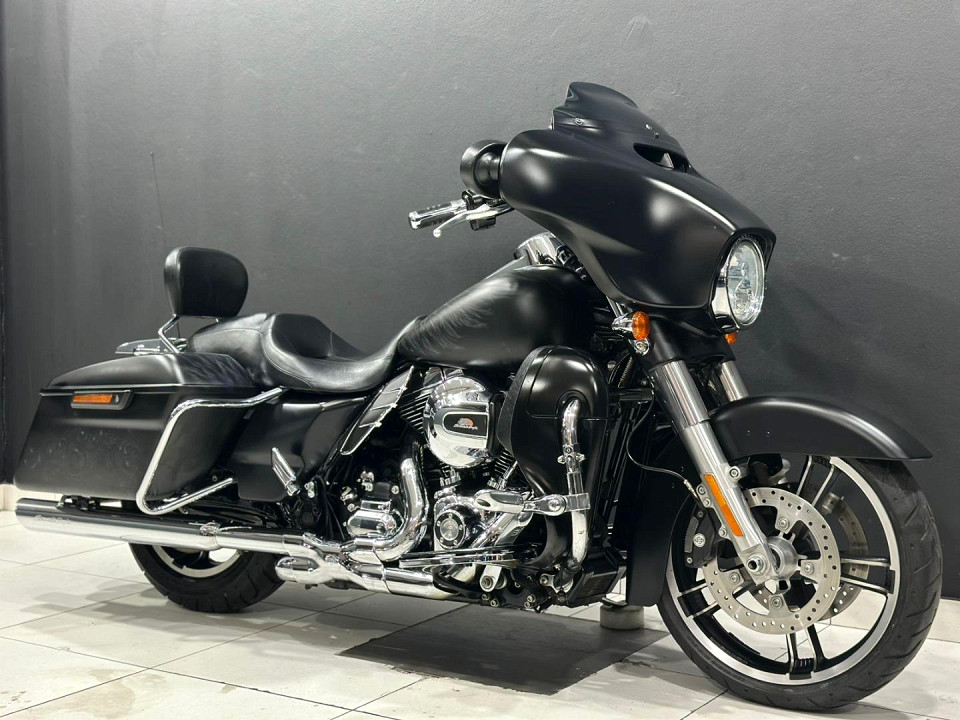 HARLEY-DAVIDSON TOURING STREET GLIDE SPECIAL, image 1