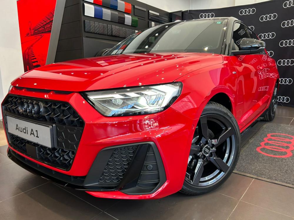 AUDI A1 SPORTBACK 30 TFSI BLACK EDITION S-TRONIC, image 2