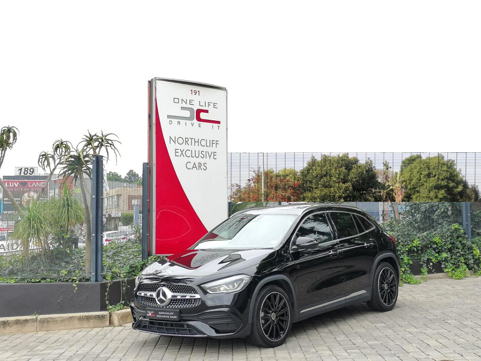 MERCEDES-BENZ GLA 200 A/T, image 1