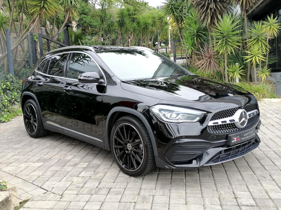 MERCEDES-BENZ GLA 200 A/T, image 2