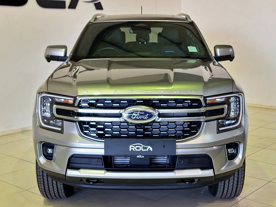 FORD EVEREST 3.0D V6 PLATINUM AWD A/T, image 2