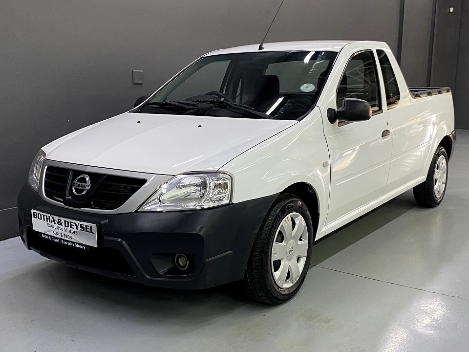NISSAN NP200 1.6  A/C SAFETY PACK P/U S/C, image 1