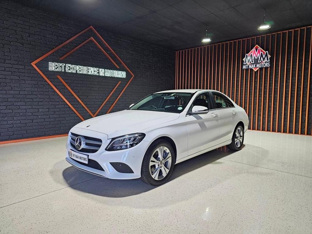 Mercedes-Benz C200, image 1