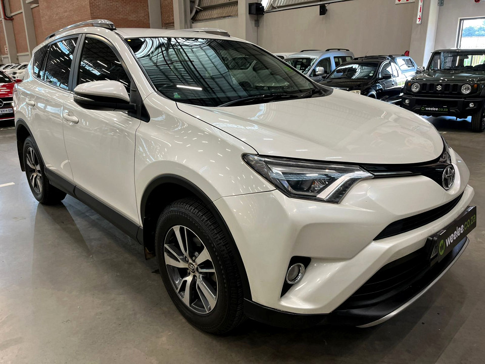 TOYOTA RAV4 2.0 GX, image 1