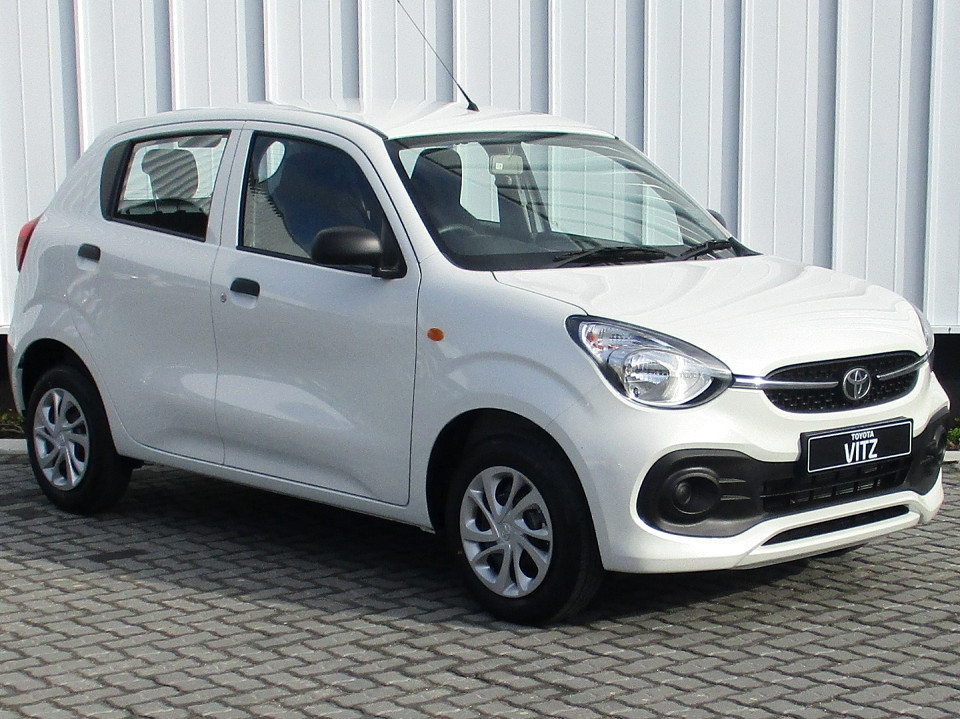 TOYOTA VITZ 1.0, image 1
