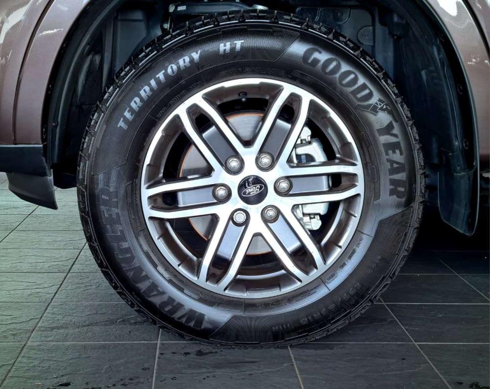 Ford Everest 2.0D BI-Turbo XLT  4X4 A/T, image 2