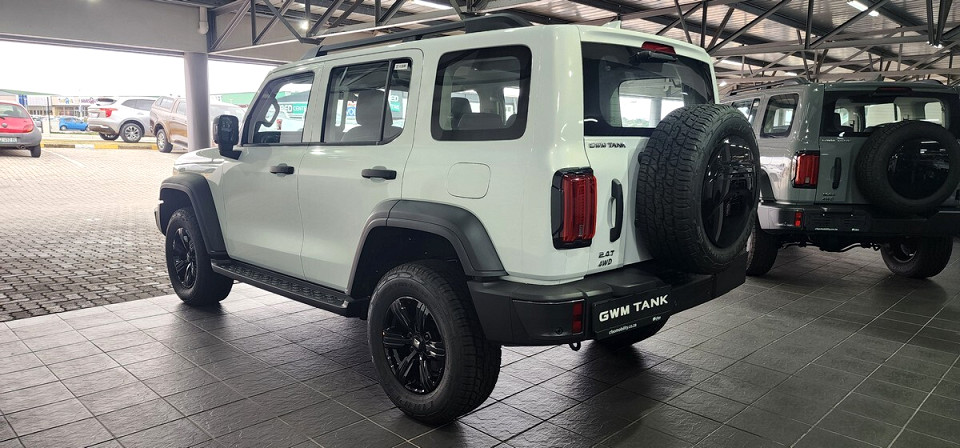 GWM TANK 300 2.4TD SUPER-LUXURY 4X4 AT, image 2