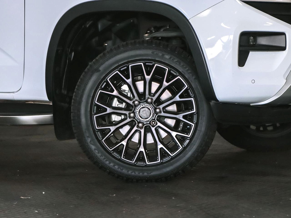 VOLKSWAGEN AMAROK 3.0TDI V6 184KW 4MOT STYLE A/T D/C P/U, image 2