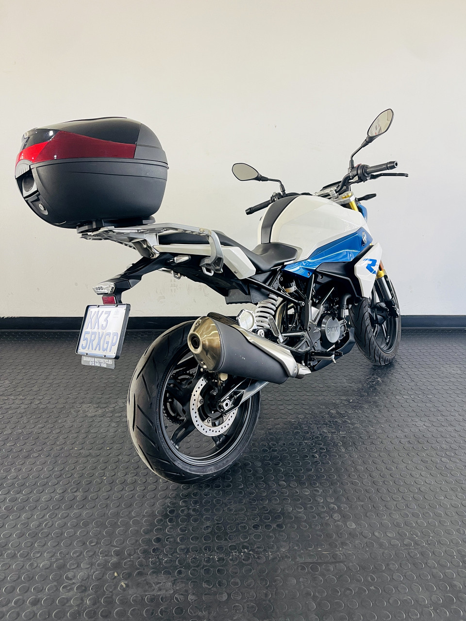 BMW G 310 R LIGHT WHITE, image 2