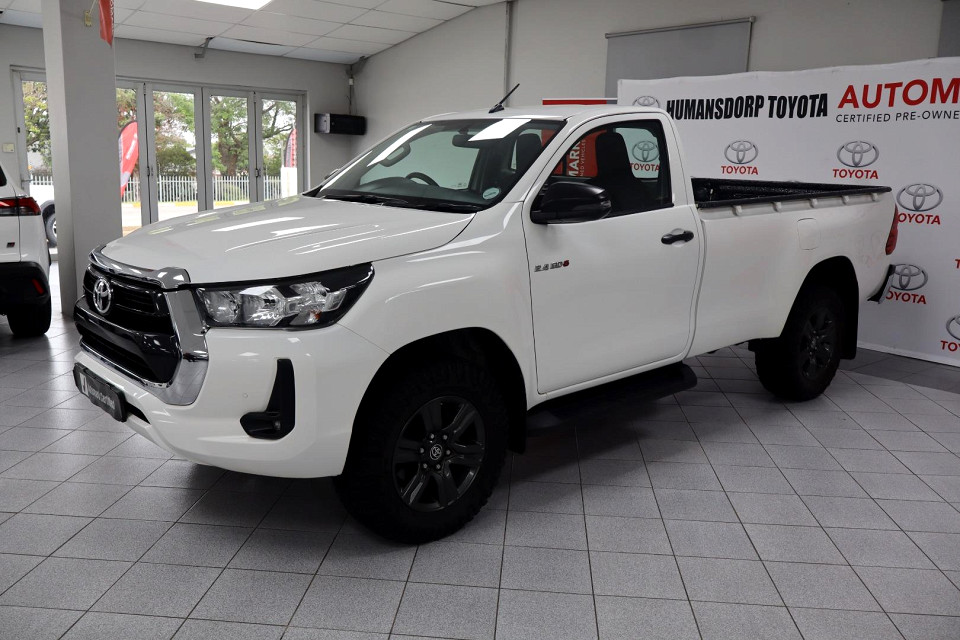 Toyota Hilux 2.4 GD-6 4X4 Raider 6MT, image 1