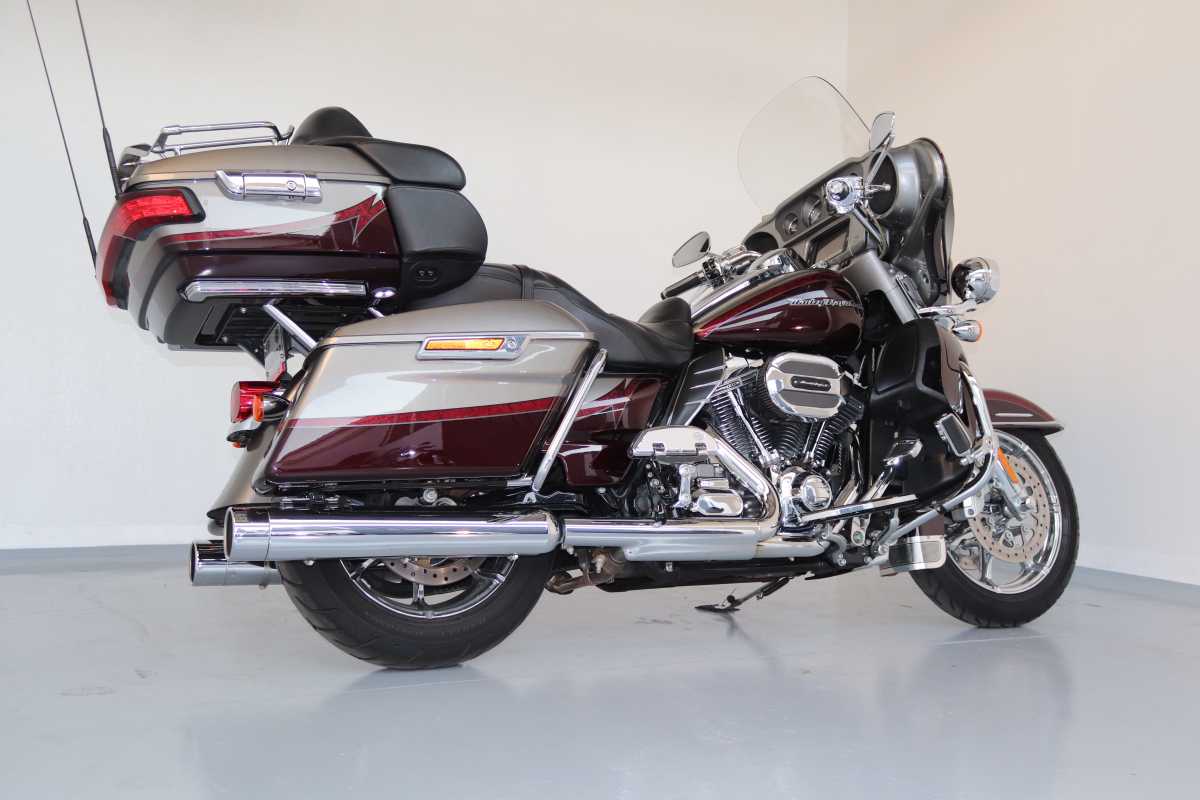 HARLEY DAVIDSON CVO ULTRA LIMITED, image 2